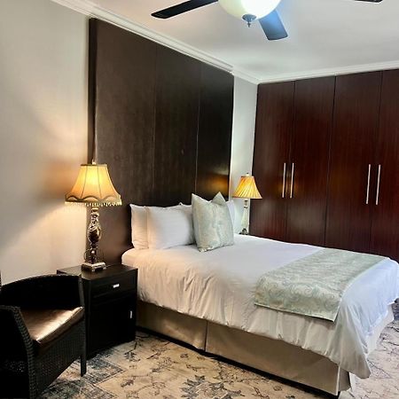Silken Trap Accommodation No Loadshedding Johannesburg Esterno foto