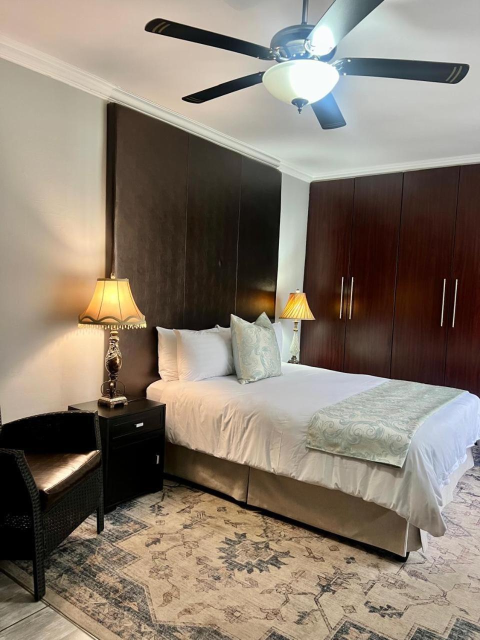 Silken Trap Accommodation No Loadshedding Johannesburg Esterno foto